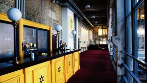 Royal Stage Lounge
